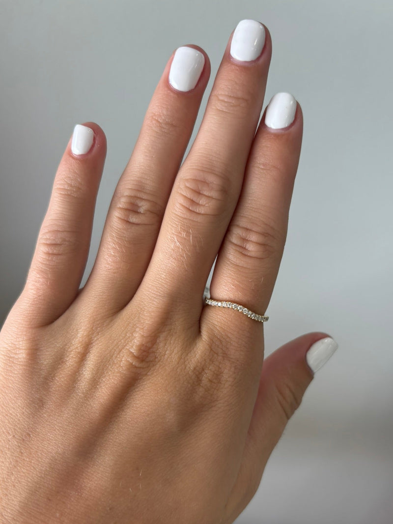 Diamond Contour Band