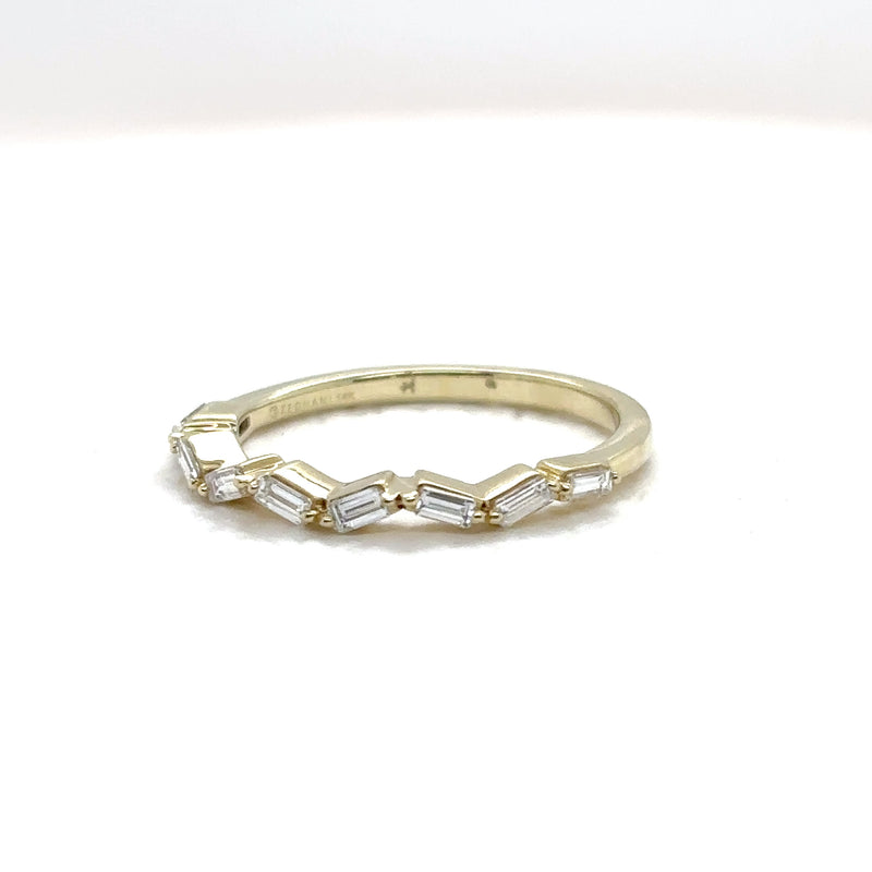 Zigzag Diamond Band